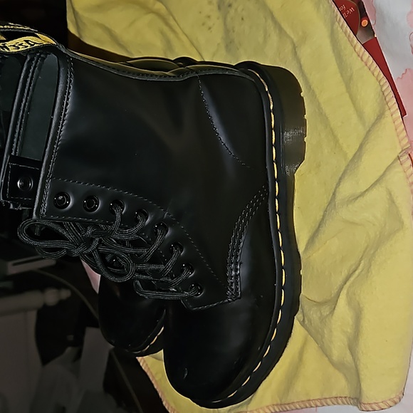 Doc Marten boots - Picture 6 of 11